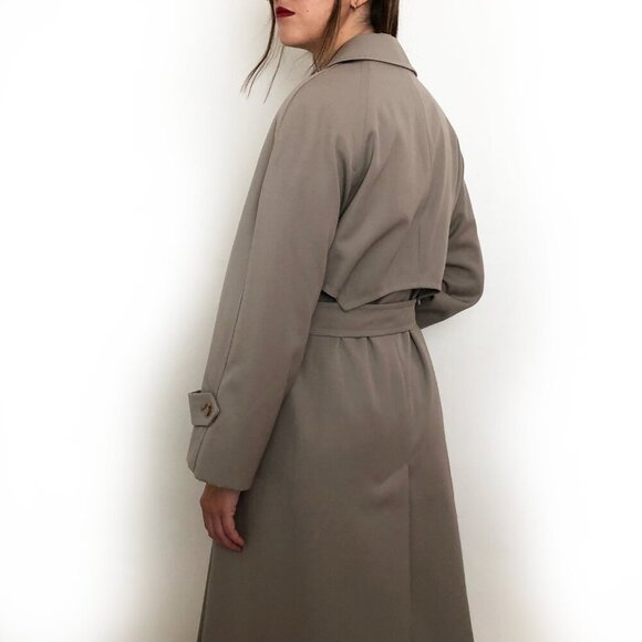 Vintage Wool Overcoat by Aquascutum - Picture 4 of 12